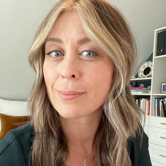 Meet your Posher - Picture 1 of 1